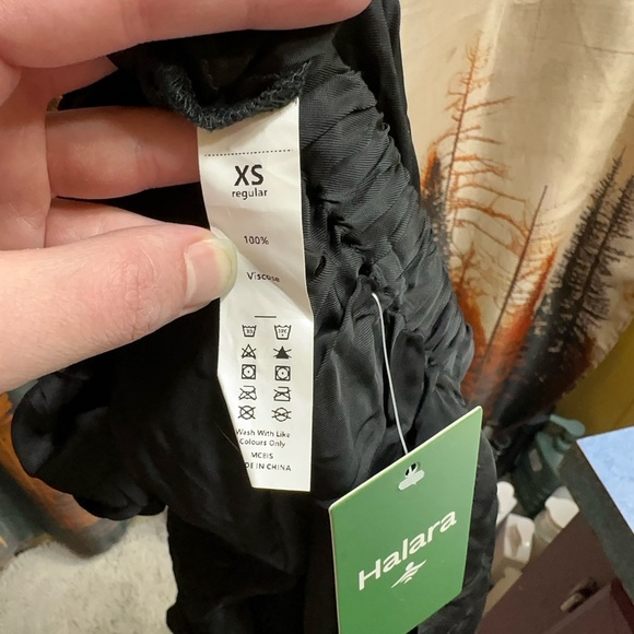 HALARA Black Drawstring Midi Skirt with Side Slits - Picture 5 of 5